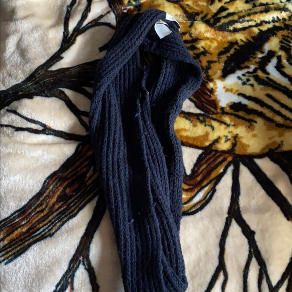 Infinity scarf